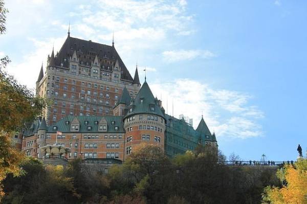 🇪🇸 VUELOS A QUEBEC, CANADÁ, DESDE MADRID POR SÓLO 383 EUROS