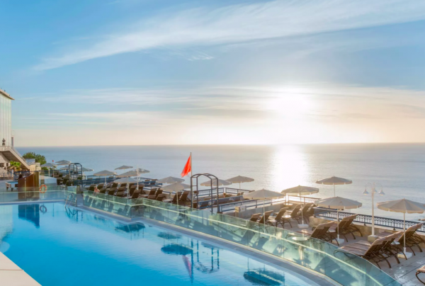  Verano Gran Canaria: Vuelos + 7 noches hotel en la playa por 218 euros