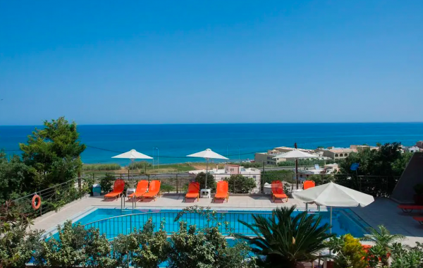 dormir barato apartamento piscina creta verano