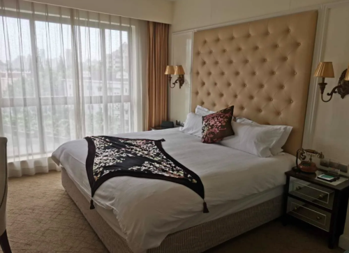¡Wow! Shanghai en Verano: Vuelos directos + 9 noches hotel 4* por 989 euros