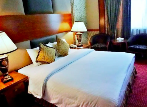 ¡Chollo! Dubai: Vuelos + 6 noches hotel 4* por 422 euros