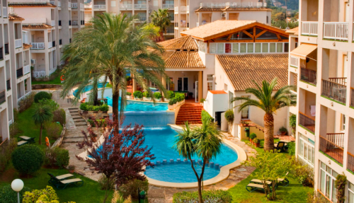 ¡Ganga! Semana de Pacua en Denia: Aparthotel cerca de la playa cancelable por 24 € p.p/noche