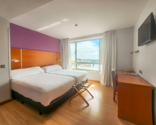 Puente Mayo Costa de Asturias: Hotel 4* frente a la playa por 31 € p.p/noche