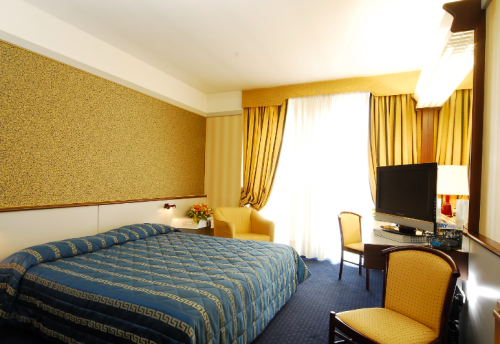 Fin de semana Verona: Vuelos + 3 noches hotel 4* por 137 euros