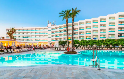 Menorca: Hotel 4* junto al mar TODO INCLUIDO por 77 € p.p/noche