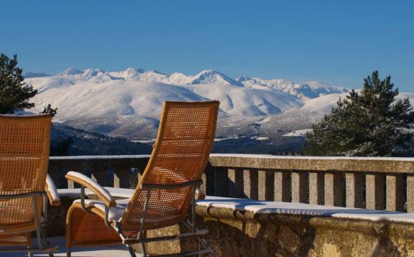 🇪🇸 Parador 4* con vistas espectaculares a la Sierra de Gredos por 36 euros pp