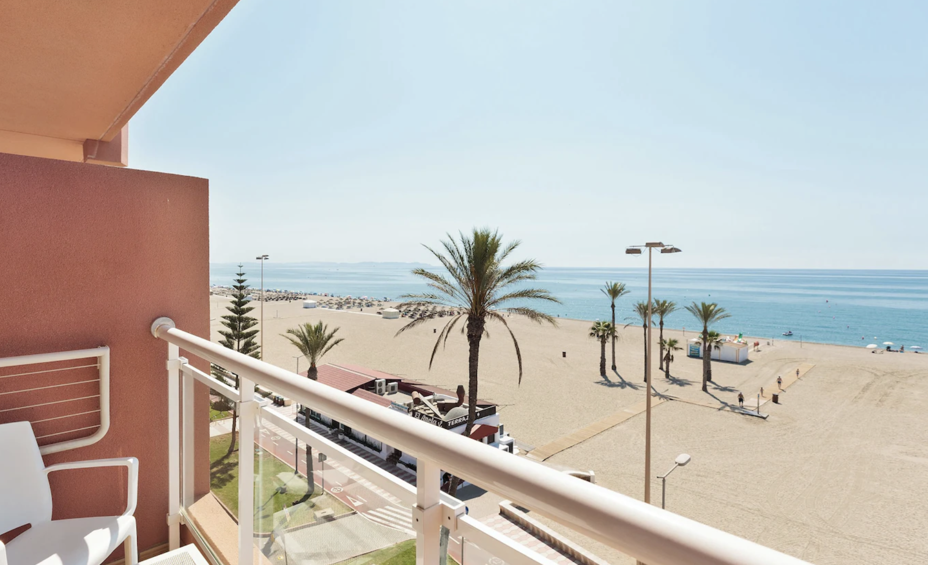 🏨 Roquetas de Mar: Hotel 4* frente al mar por 29 € p.p/noche