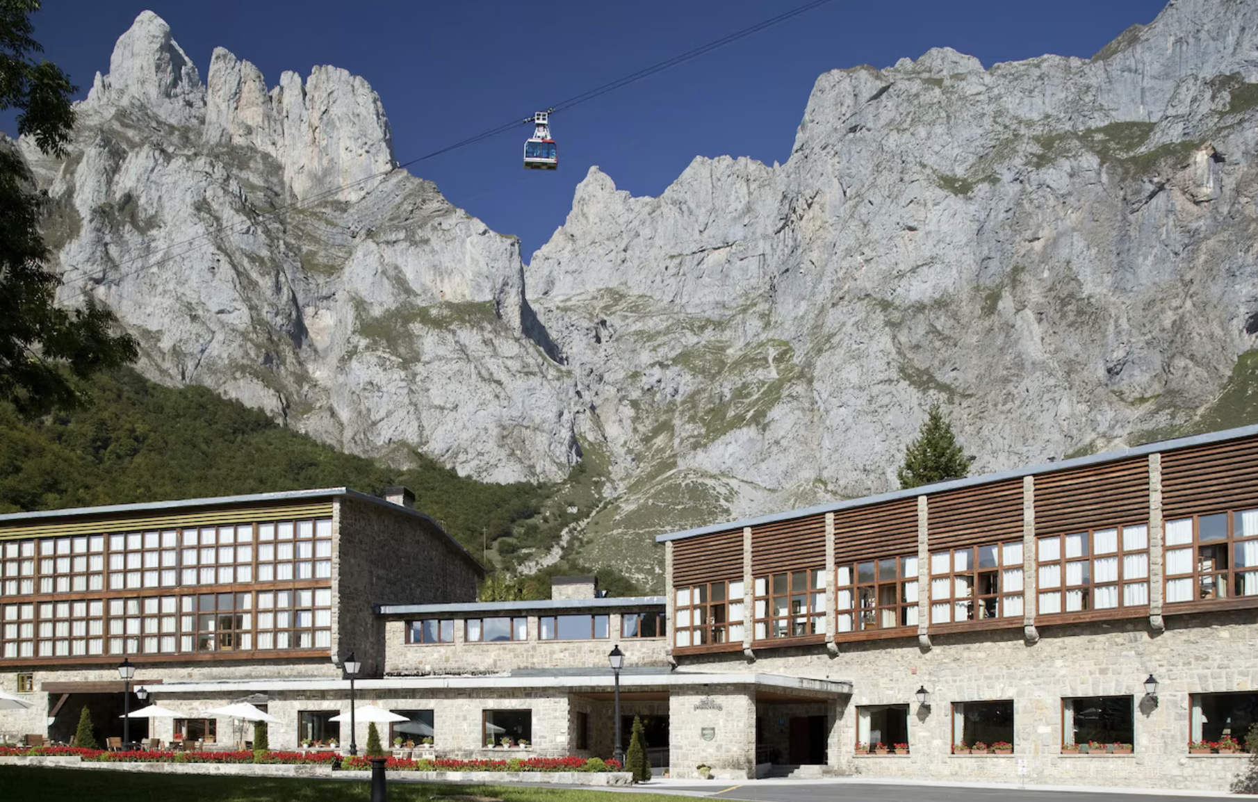 🇪🇸 Fin de semana en Parador Picos de Europa por 41 € p.p/noche