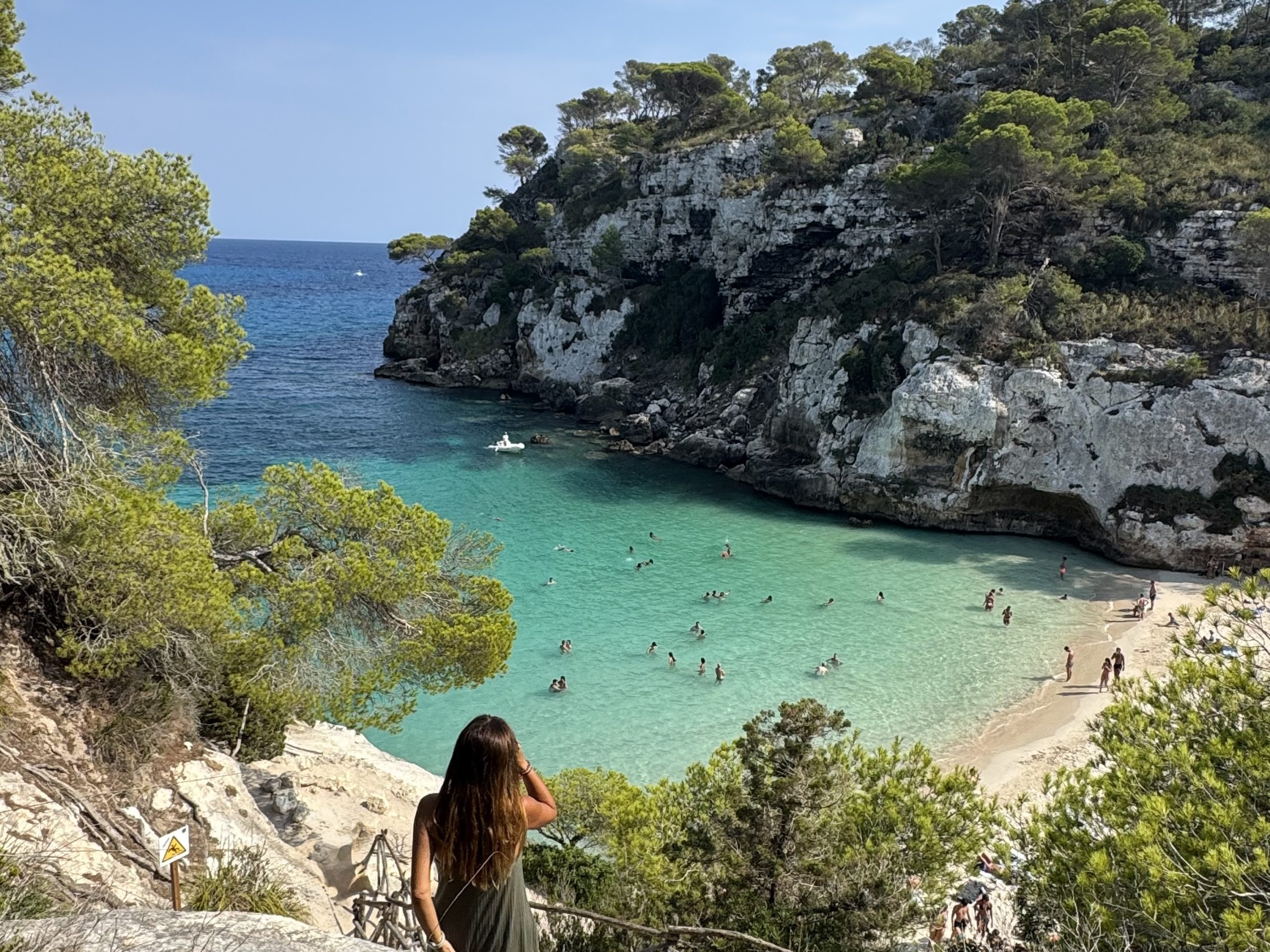 🇪🇸 Menorca solo adultos: Hotel 4* en Cala Galdana por 64 euros