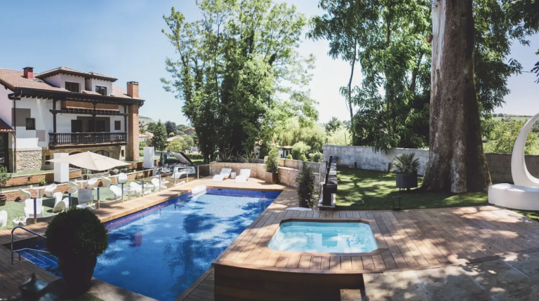 🇪🇸 Cantabria: hotel 4* solo adultos con jacuzzi y piscina por 64 euros pp