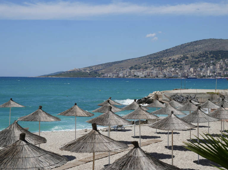 🇦🇱 Albania: vuelos + 7 noches 4* por 172 euros