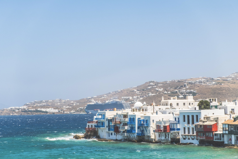 🇬🇷 Islas Griegas en julio y agosto: vuelos a Miconos por 96 euros ida y vuelta